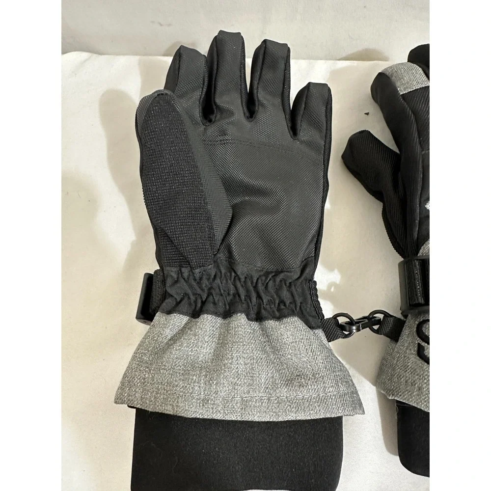 Demon Brand Youth Medium Black & Gray Winter Snow Gloves with Heat Pockets